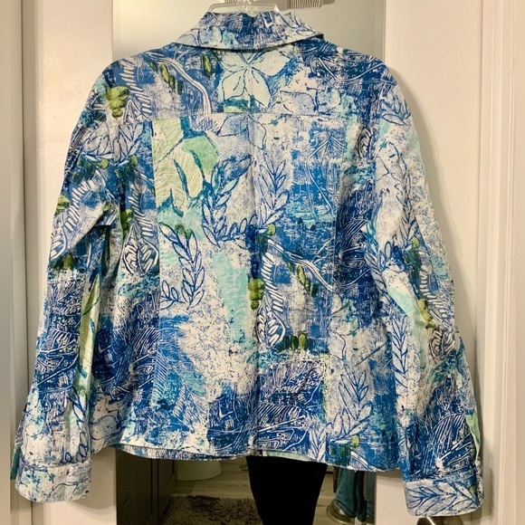 Chicos lightweight floral jacket - Size 2 - Picture 4 of 4